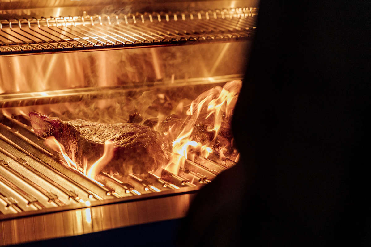 American Made Grills - Encore - 36" - Natural Gas - Hybrid